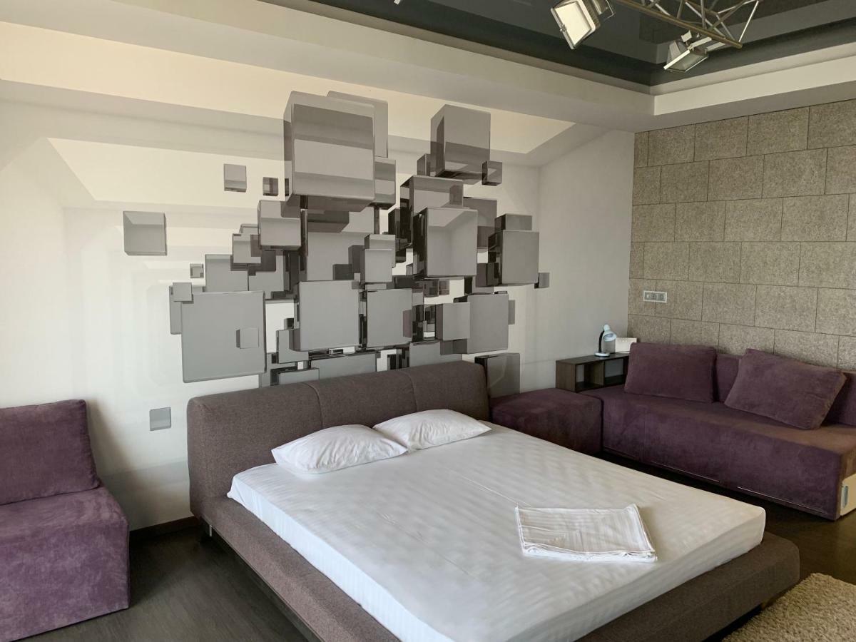 Apartments Raisy Okipnoi Kiev Dış mekan fotoğraf